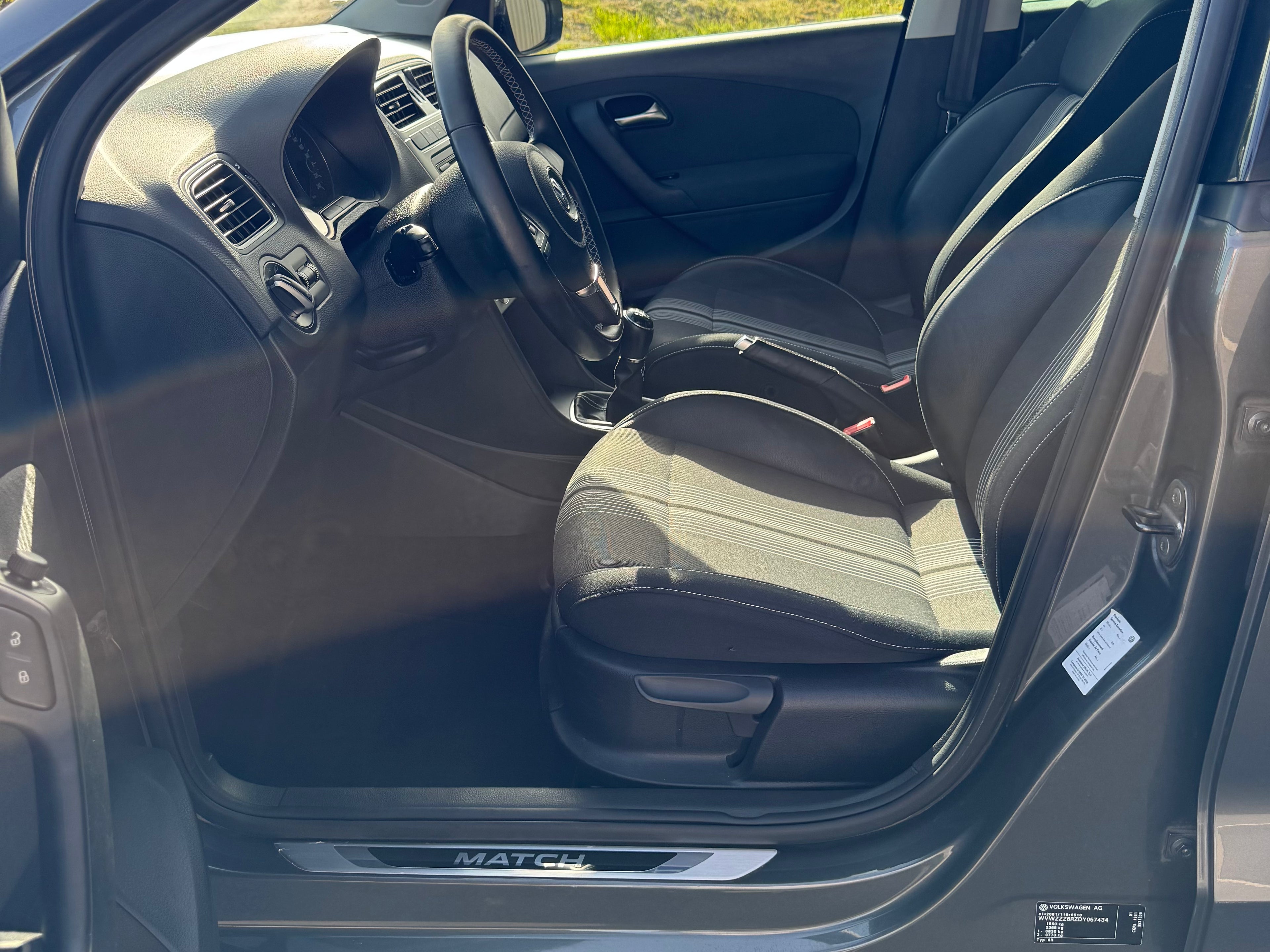 VOLKSWAGEN POLO 1.2 60 Match