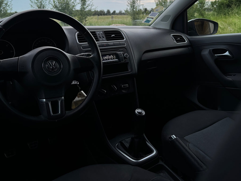 VOLKSWAGEN POLO 1.6 TDI 90ch STYLE
