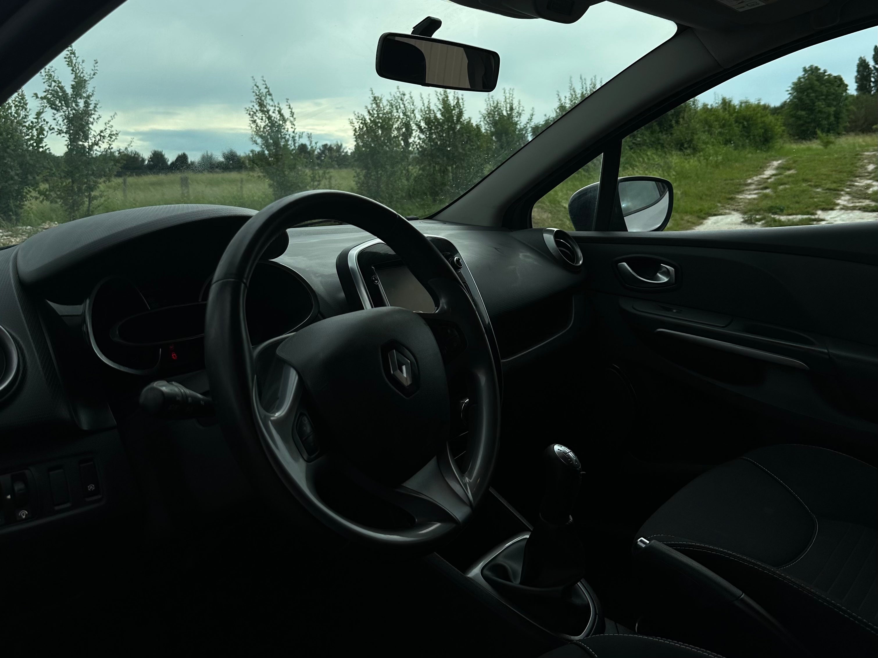 RENAULT CLIO IV CLIO 4 0.9  Limited