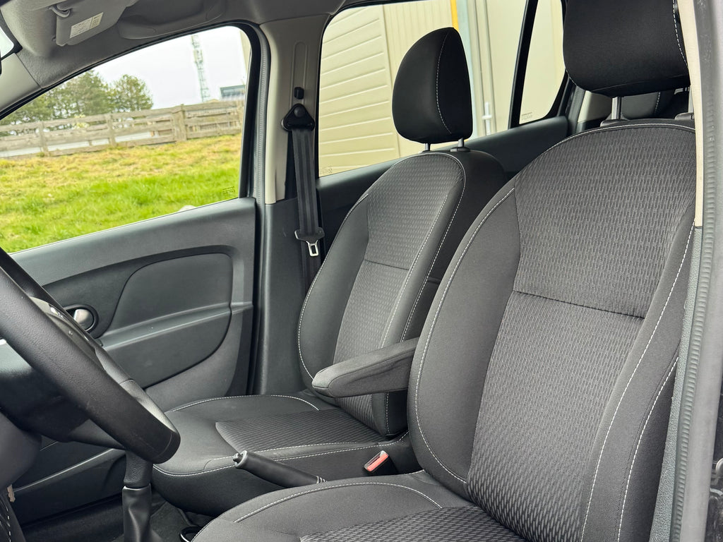 DACIA LOGAN MCV TCe 90 - BLACK LINE