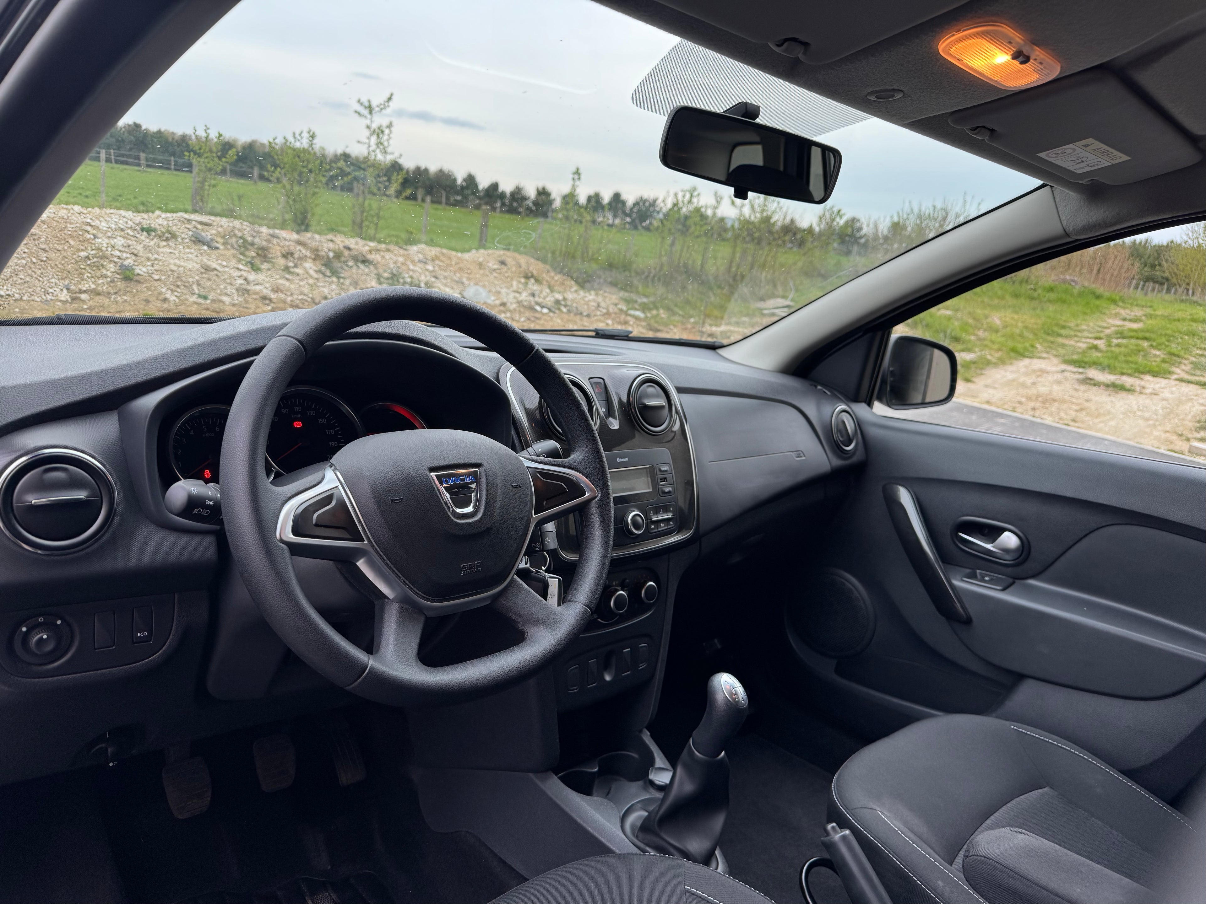 DACIA LOGAN MCV TCe 90 - BLACK LINE