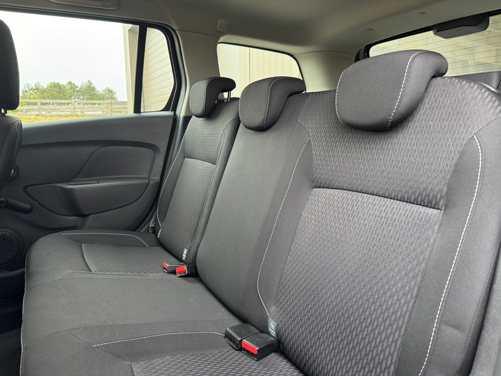 DACIA LOGAN MCV TCe 90 - BLACK LINE